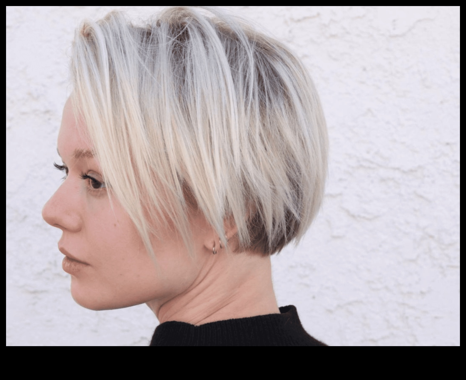 Chic Crop Turpinājums: modernas īsas frizūras stilīgam izskatam