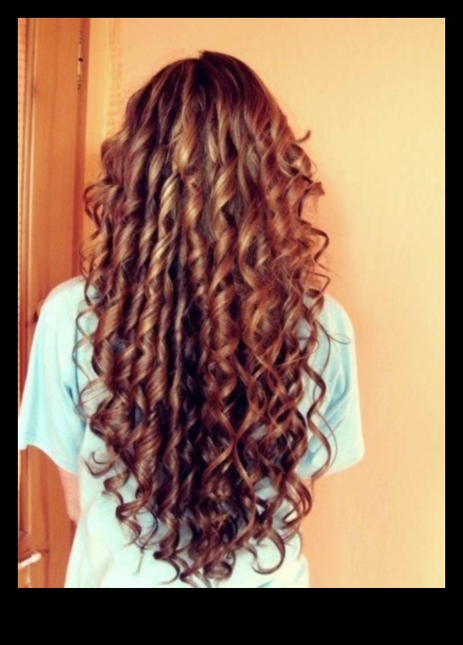 Cirtainā kaskāde Turpinājums: plūstošs skaistums katrā spirālveida cirtā