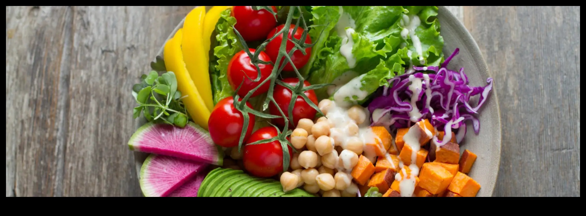 Gudrības šķīvis: kulinārijas piedzīvojumi geriatriskajā uzturā